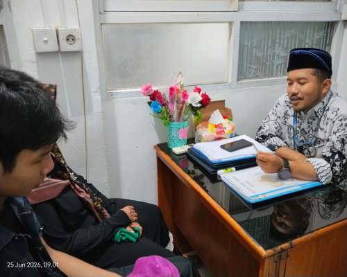 Dokumentasi Pengambilan Rapor Asesmen Akhir Semester Tahun A