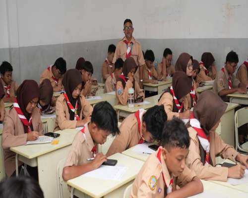 ASAT SEMESTER III HARI KE-3 SMP