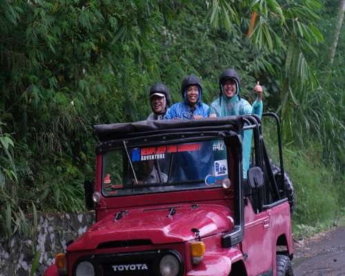 Dokumentasi Kegiatan Wisata Edukasi Guru Merapi Jeep Tour – 