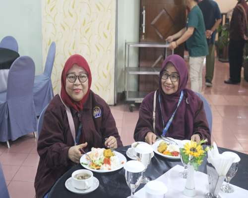 FOTO GURU ERA PEMBANGUNAN