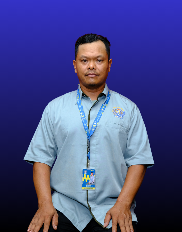 NUR KHOZIN