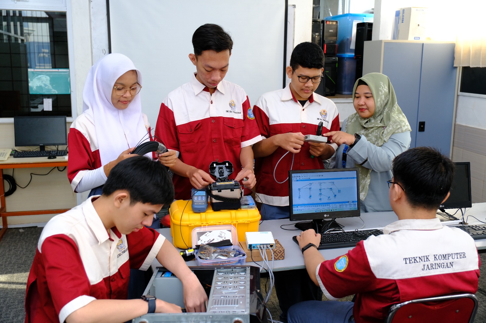 Teknik Komputer & Jaringan (TKJ)